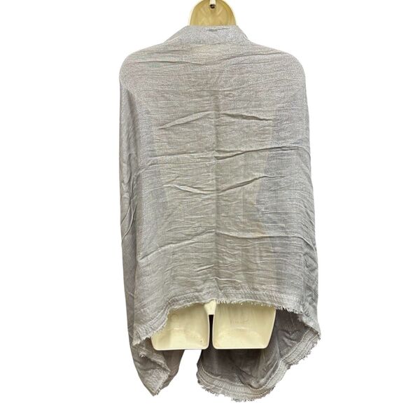 GAYNOR BONGARD ILA Luxury Stole in Perla - Picture 4 of 7